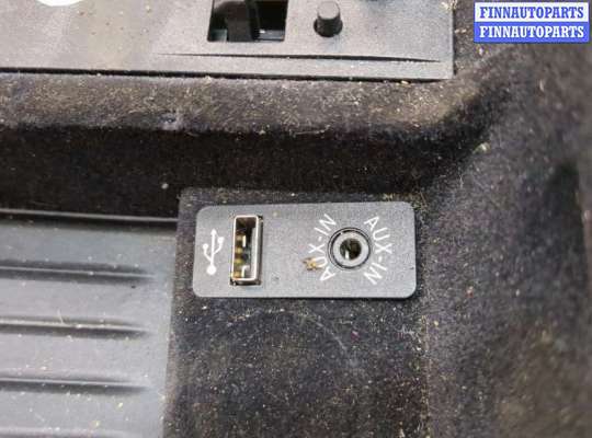 Обшивка салона на BMW 5 (F10/F11)