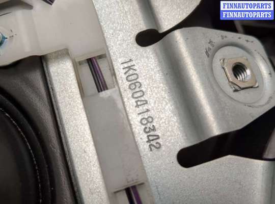 купить Подушка безопасности водителя на Chrysler Voyager 2000-2007