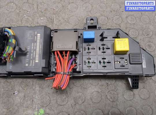 купить Блок предохранителей на Opel Vectra C 2002-2008
