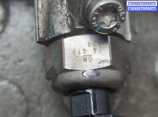 купить Рампа (рейка) топливная на Opel Signum