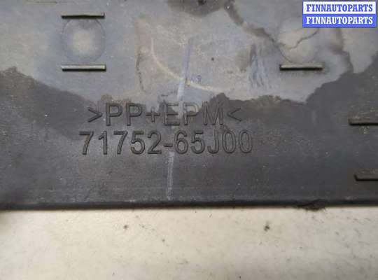 купить Заглушка буксировочного крюка на Suzuki Grand Vitara 2005-2016