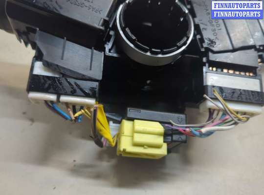 Подрулевой переключатель на Toyota Vitz P9