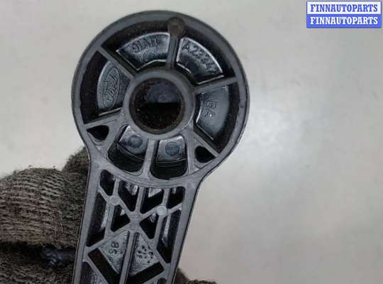 купить Ручка стеклоподъемника на Ford Focus 1 1998-2004