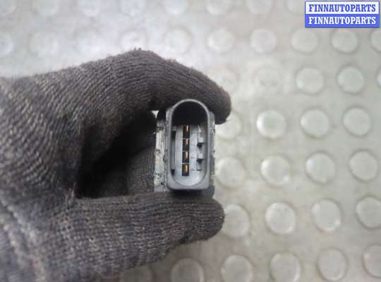 Датчик расхода воздуха (ДМРВ) на Mercedes-Benz R (W251)