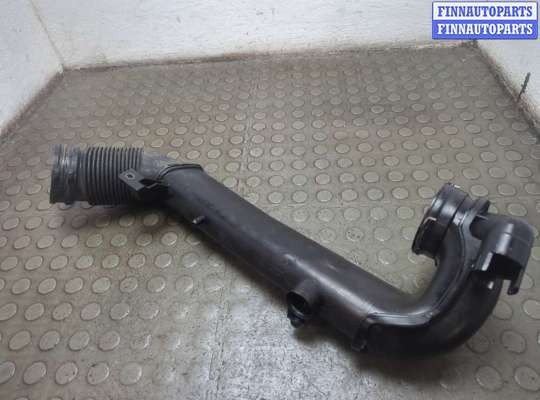 Патрубок интеркулера BM3611449 на BMW 2 F46 Gran Tourer 2014-2022