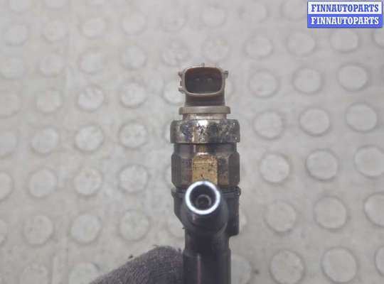 Форсунка топливная на Toyota RAV4 III (XA30)