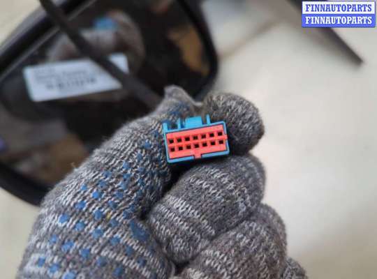 купить Зеркало боковое на Volvo V50 2004-2012