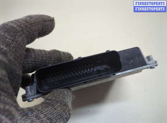 купить Блок управления раздаткой на Volkswagen Touareg 2006-2010