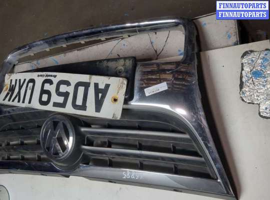 купить Решетка радиатора на Volkswagen Touareg 2006-2010