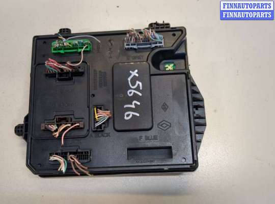 Блок управления бортовой сети (Body Control Module) RN1430110 на Renault Megane 3 2009-2016