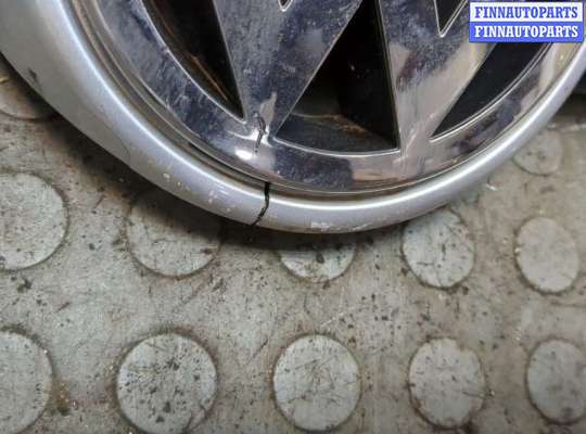 купить Решетка радиатора на Volkswagen Golf 5 2003-2009