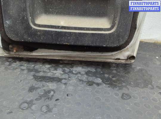 Стекло распашной задней двери