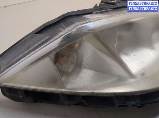 Фара передняя на Renault Megane II