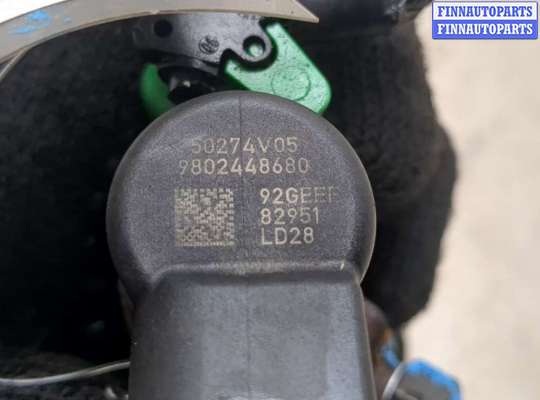 купить Форсунка топливная на Peugeot 3008 2009-2016