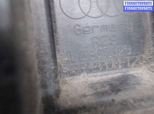 купить Кронштейн бампера на Audi Q7 2005-2015