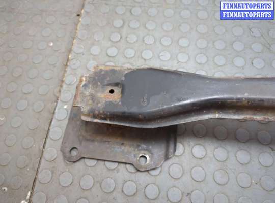 купить Усилитель бампера на Ford Fiesta 2008-2013