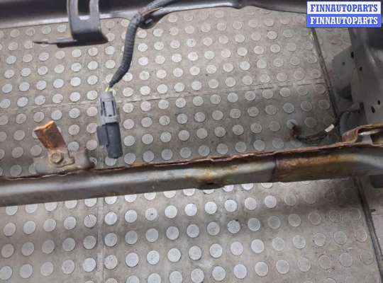 Панель передняя (телевизор) на Honda CR-V III (RE)