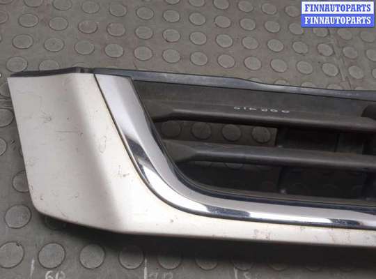 купить Решетка радиатора на Honda CR-V 1995-2001