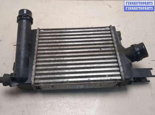 Радиатор интеркулера RN1498103 на Dacia Sandero 2013-2020