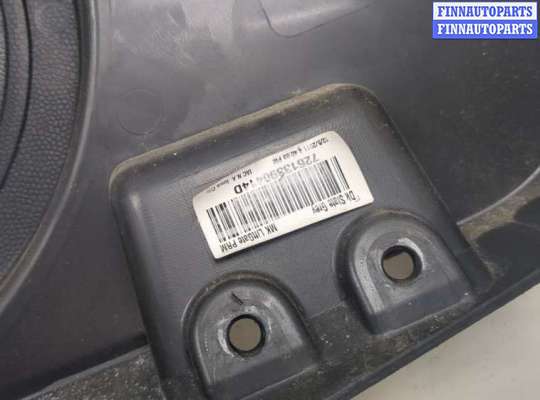 купить Обшивка крышки (двери) багажника на Jeep Compass 2011-2016