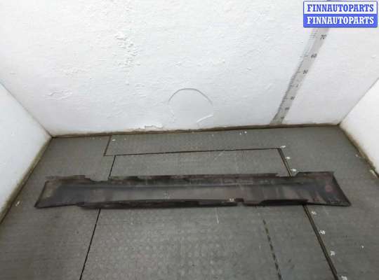 купить Накладка на порог на BMW 1 E87 2004-2011