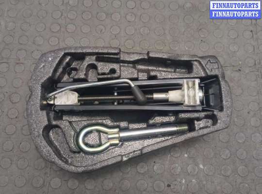купить Набор инструментов штатный на Ford Focus 3 2011-2015