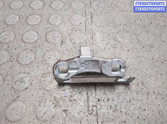 купить Петля двери на Volvo C70 2006-2009