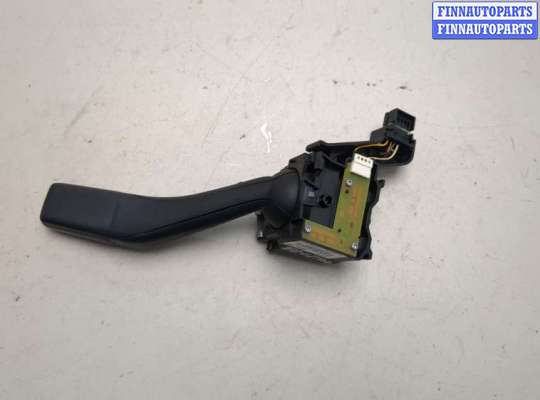 купить Переключатель поворотов на Volkswagen Golf 5 2003-2009