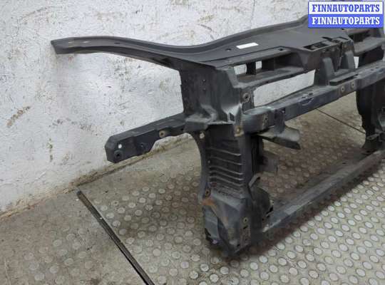 купить Рамка передняя (телевизор) на Volkswagen Golf 5 2003-2009