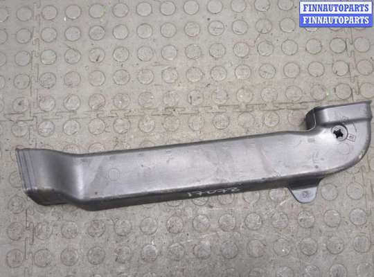 Воздуховод AU1517923 на Audi A8 (D4) 2010-2017