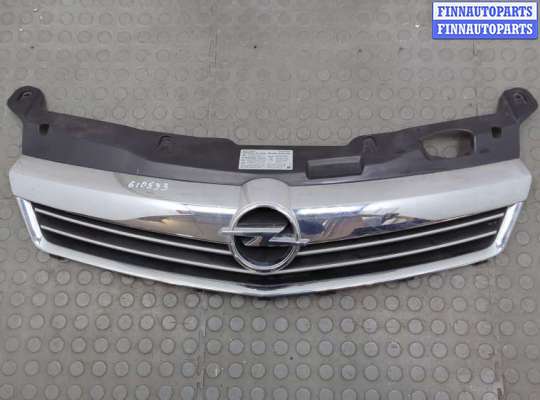 купить Решетка радиатора на Opel Astra H 2004-2010