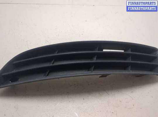 купить Заглушка (решётка) бампера на Volkswagen Passat 6 2005-2010