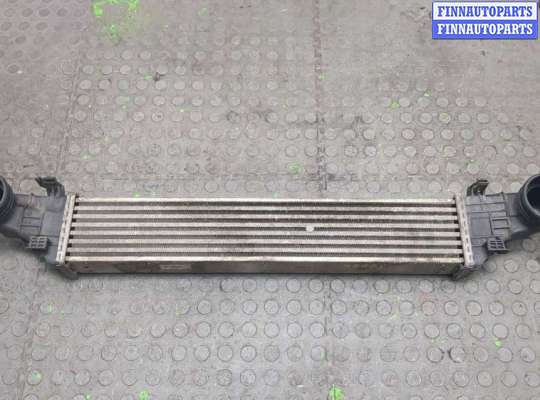 Радиатор интеркулера MB1458399 на Mercedes E W211 2002-2009