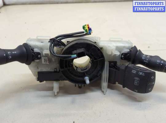 Переключатель поворотов и дворников (стрекоза) RN1500704 на Renault Scenic 2009-2012