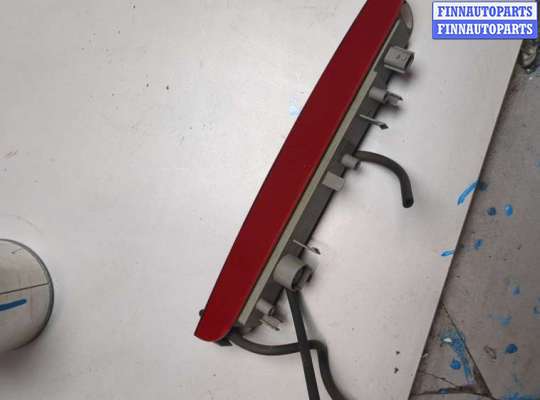 купить Фонарь дополнительный (стоп-сигнал) на Renault Megane 3 2009-2016