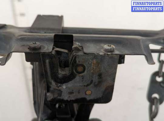 Панель передняя (телевизор) на BMW 7 (E38)