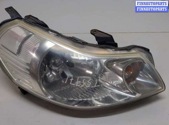 Фара передняя на Suzuki SX4