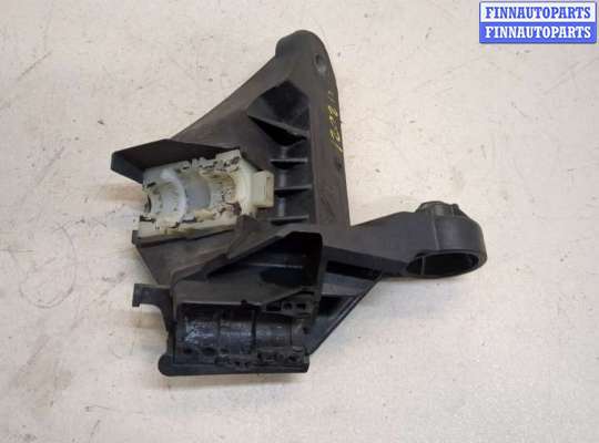 Кронштейн кулисы КПП PG1070834 на Peugeot 207