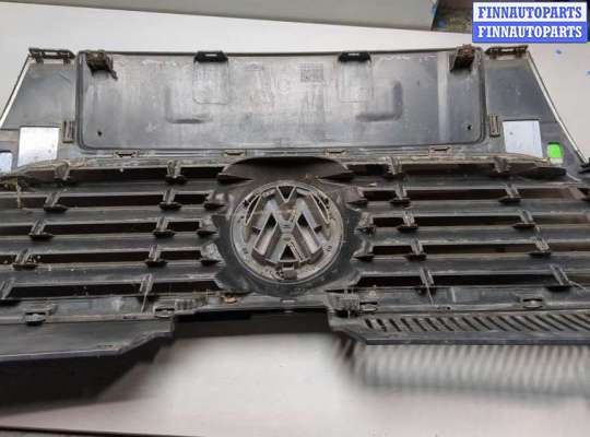 купить Решетка радиатора на Volkswagen Passat 6 2005-2010
