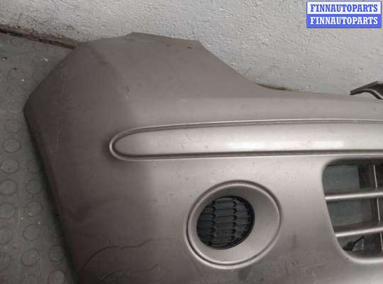 Бампер передний на Nissan Micra (K12)