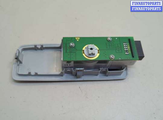 купить Фонарь салона (плафон) на Volkswagen Touareg 2010-2014