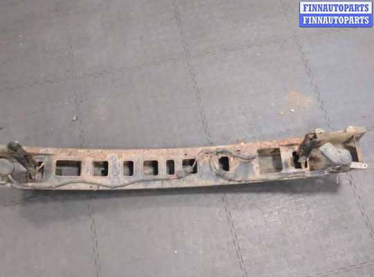 купить Усилитель бампера на Volvo S40 / V40 1995-2004