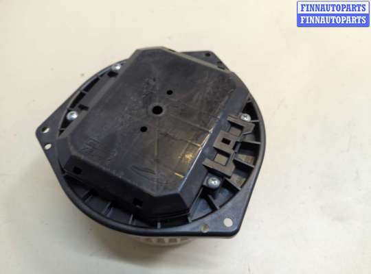 купить Двигатель отопителя (моторчик печки) на Infiniti QX70 2013-2018