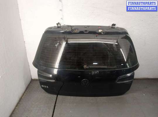 Обшивка крышки (двери) багажника VG2747015 на Volkswagen Golf 7 2012-2020