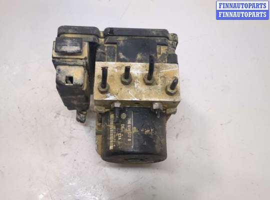 купить Блок АБС, насос (ABS, ESP, ASR) на Volkswagen Transporter 5 2003-2015