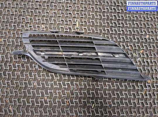 купить Решетка радиатора на Nissan Almera Tino