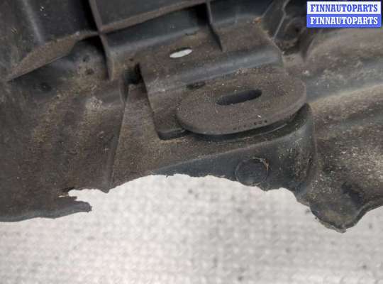 купить Рамка передняя (телевизор) на Volkswagen Passat 6 2005-2010