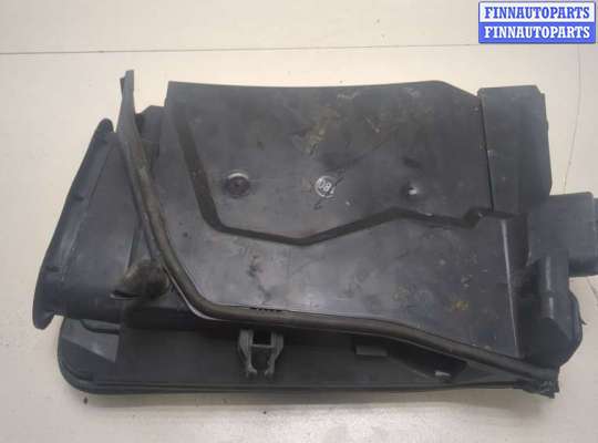 Корпус салонного фильтра BM3369586 на BMW 5 E39 1995-2003