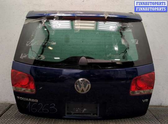 купить Петля крышки багажника на Volkswagen Touareg 2002-2007