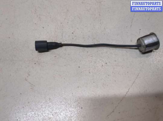 купить Датчик парктроника на Mitsubishi Pajero / Montero 2000-2006